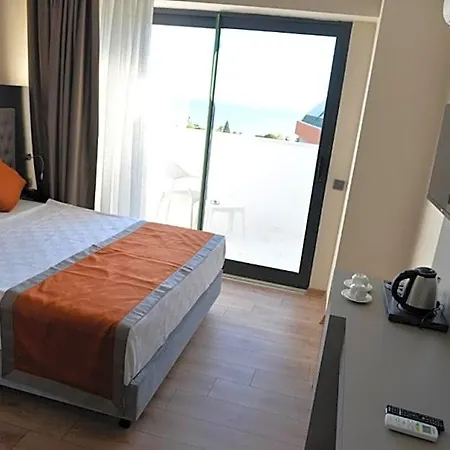 Otel Golden Rock - 16 Adults Only 4*